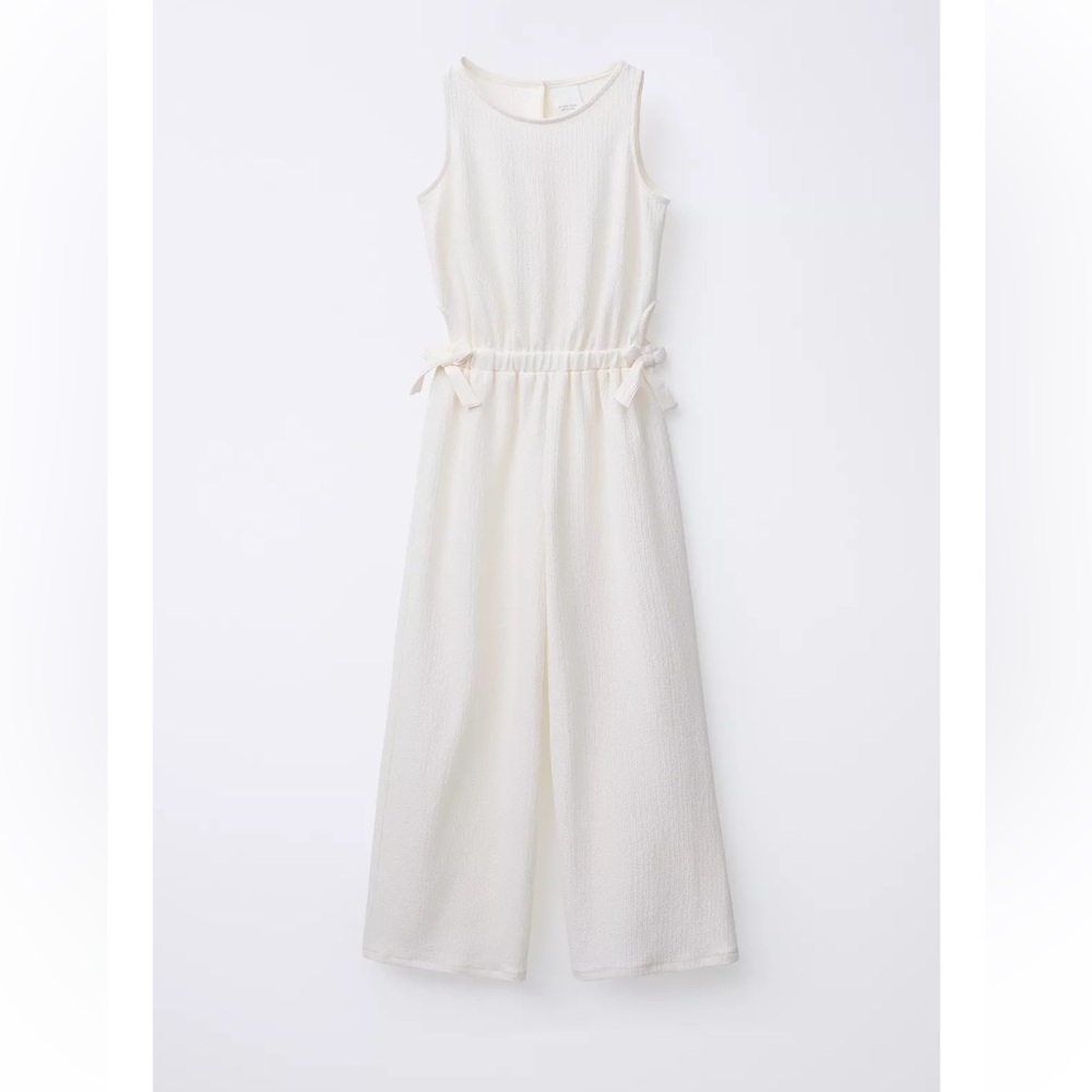 Zara Cream Sleeveless Textured Jumpsuit